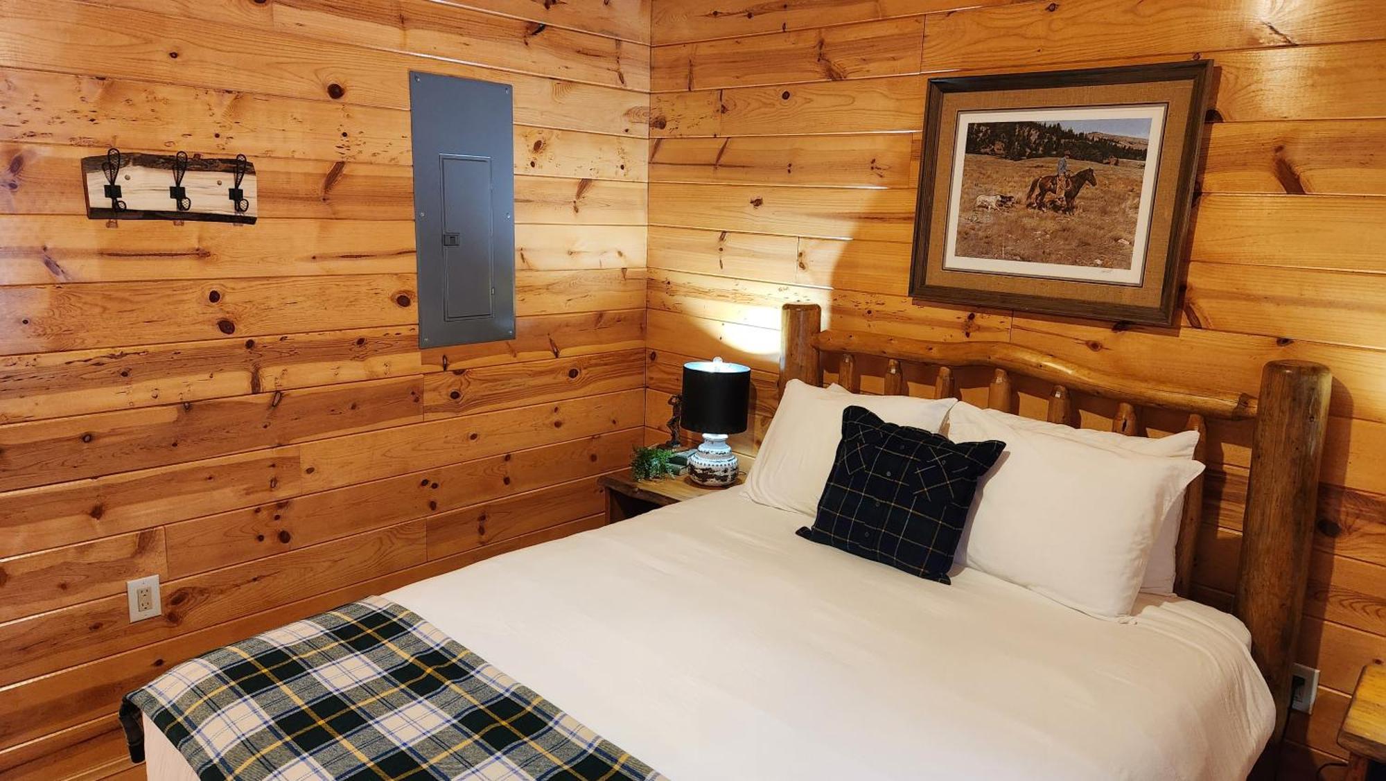 Beargrass Lodging & Rv Resort Hungry Horse Exterior photo