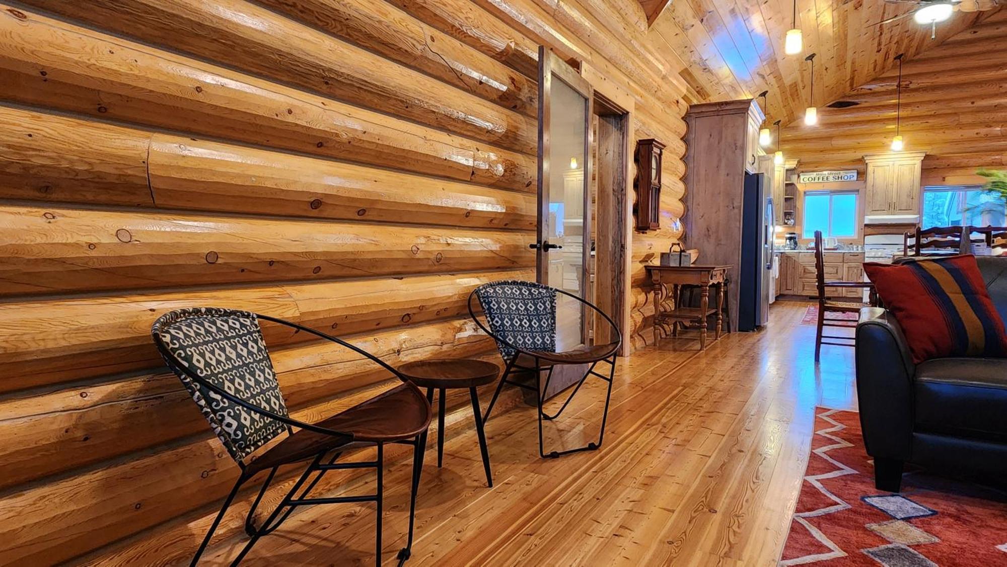 Beargrass Lodging & Rv Resort Hungry Horse Exterior photo